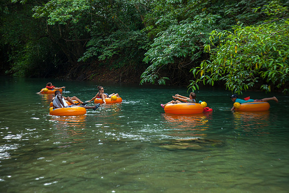 20140421evpbz00_bigfallsrivertubing-1177